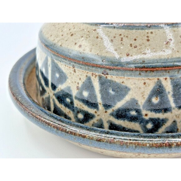 Stoneware Art Pottery Covered Dish Garlic Roaster Baker Speckled Glaze‎ Pattern - Picture 14 of 16